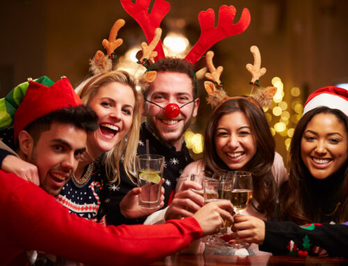 10 reasons why you should invite your employees' spouses to your Christmas party