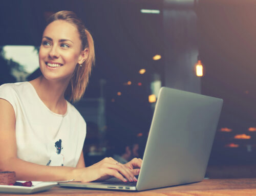 Création de contenu : pourquoi le Québec a besoin de moins publier, mais mieux structurer