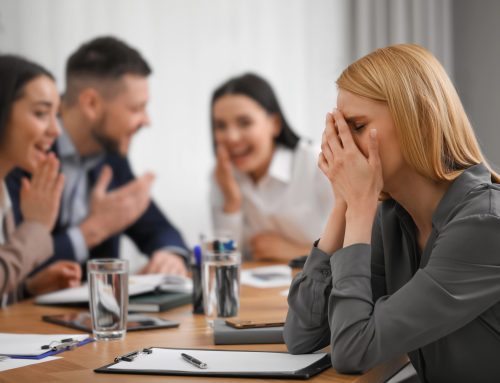 Intimidation au travail : le coût caché de protéger un employé que l’on croit irremplaçable